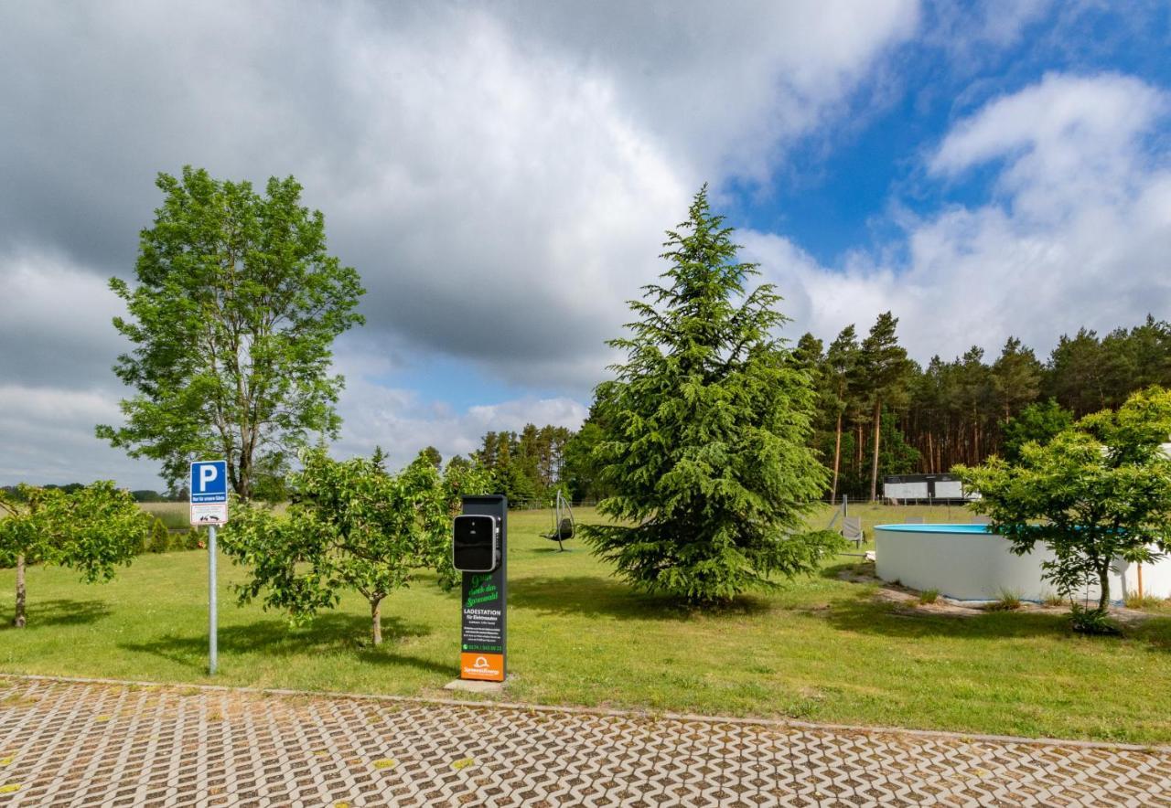 Pension Zum Reiterhof Schmogrow Экстерьер фото