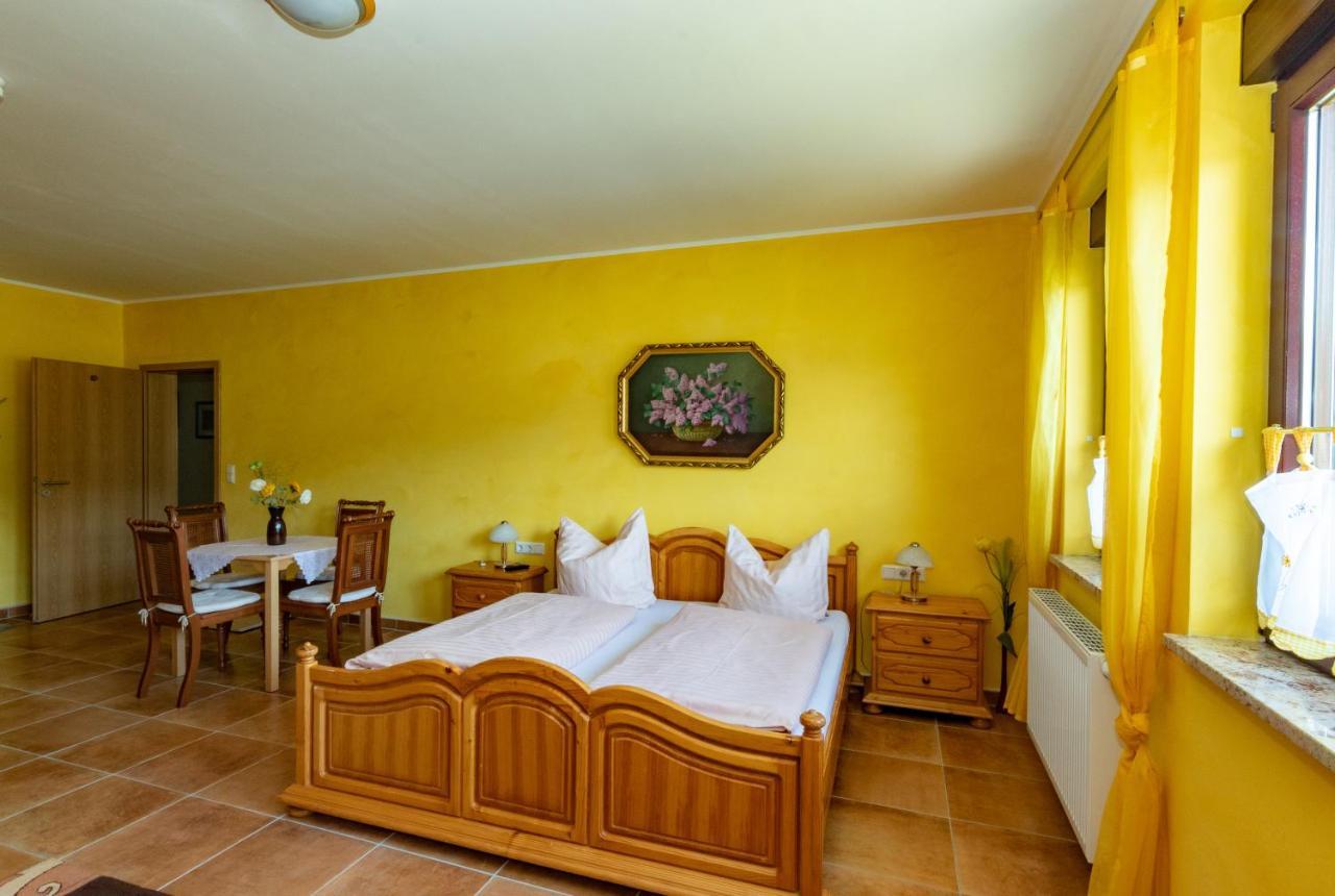 Pension Zum Reiterhof Schmogrow Экстерьер фото