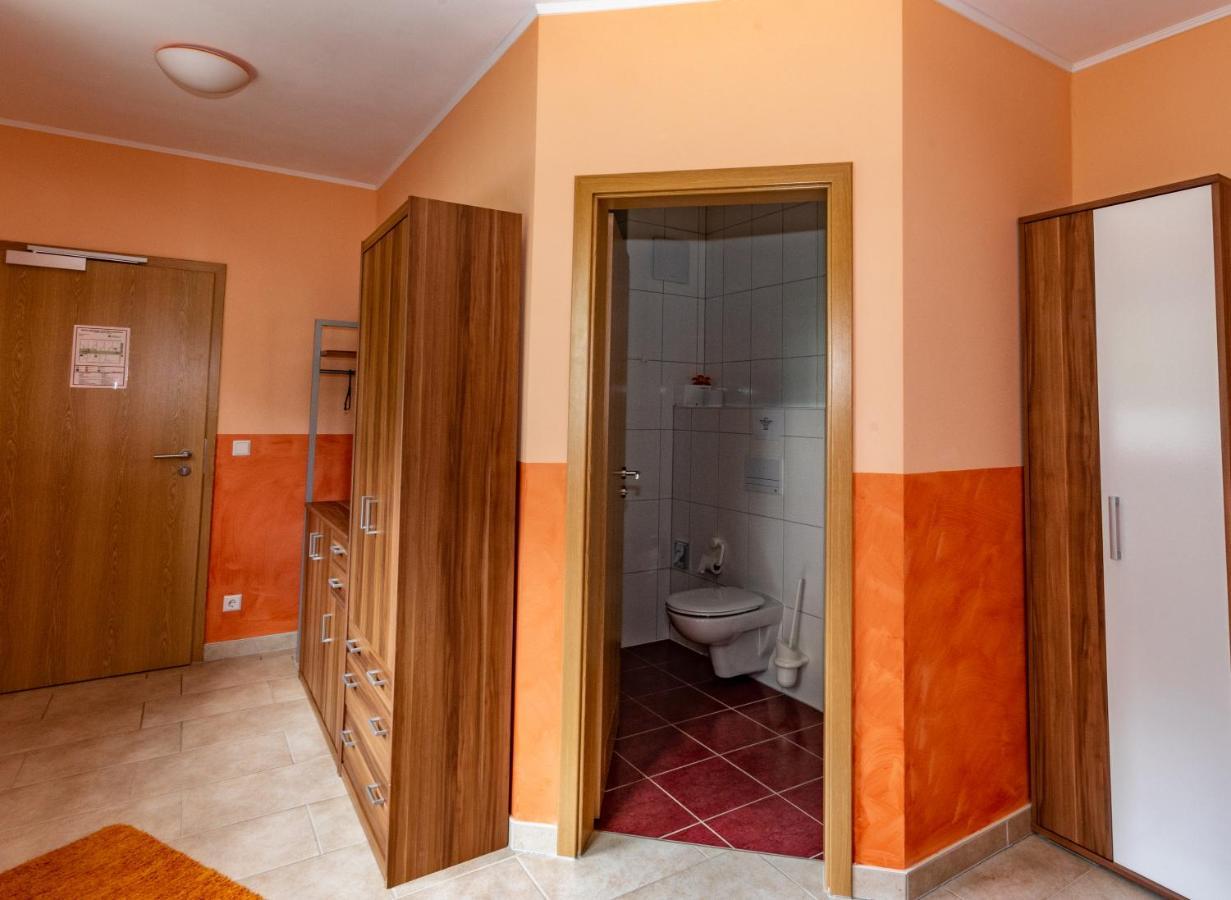 Pension Zum Reiterhof Schmogrow Экстерьер фото