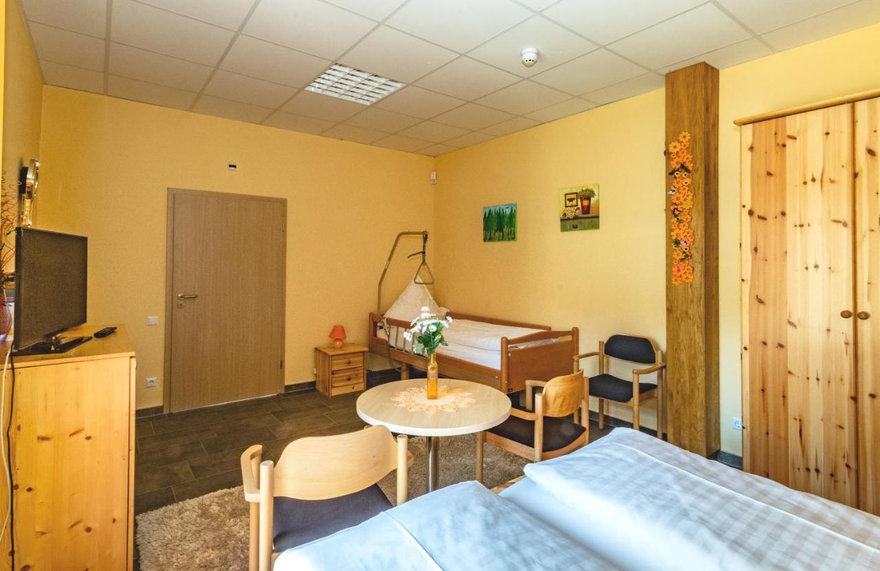 Pension Zum Reiterhof Schmogrow Экстерьер фото