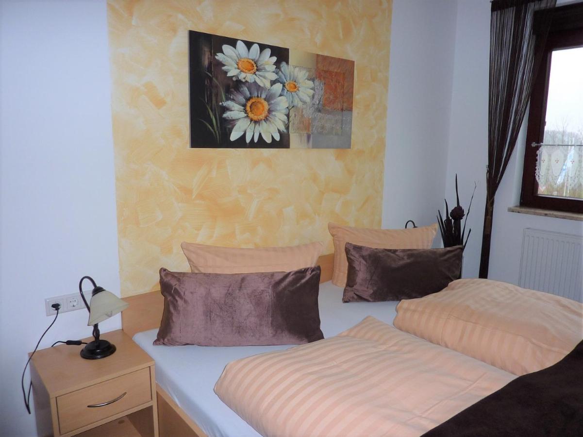 Pension Zum Reiterhof Schmogrow Экстерьер фото