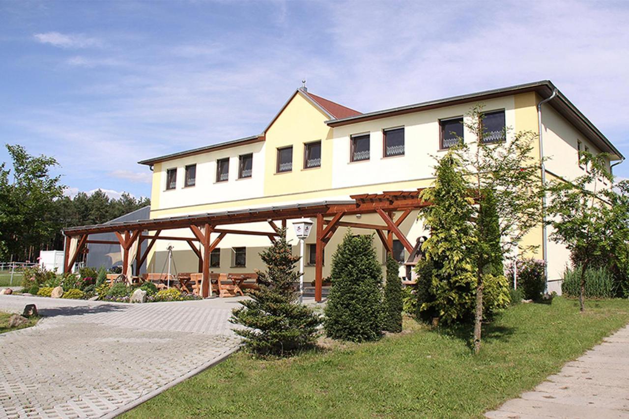 Pension Zum Reiterhof Schmogrow Экстерьер фото