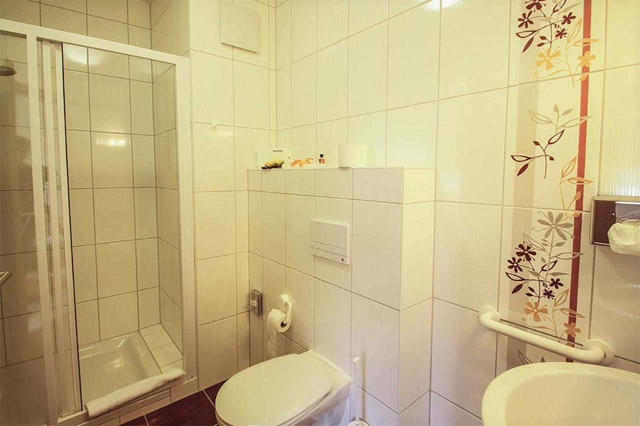 Pension Zum Reiterhof Schmogrow Экстерьер фото